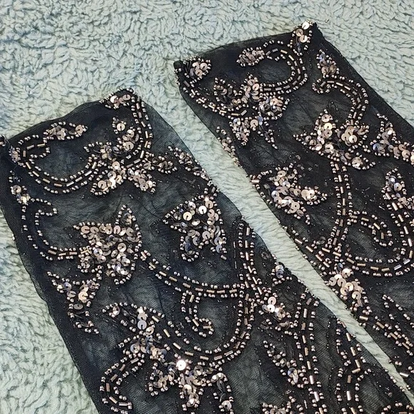 Adrianna Papell Navy and Gold Long Sleeve Gown - Picture 12 of 12